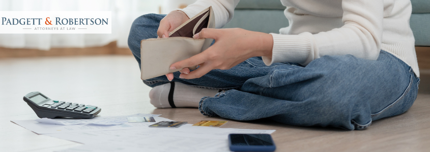 Understanding The Difference Between Debt Settlement and Bankruptcy